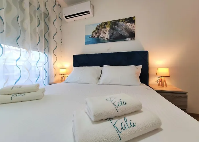 Kala Rooms & Suites